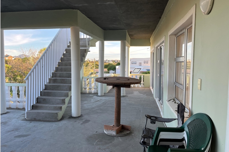 3 Bedroom Property for Sale in Gouritsmond Western Cape